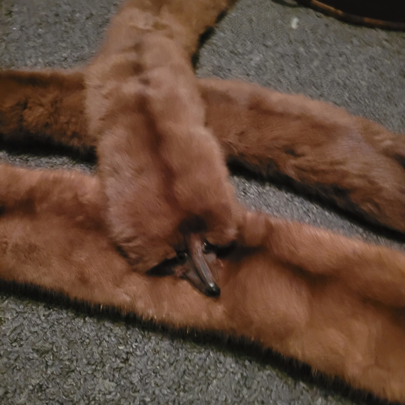 Chic Brown Fur Accessory Collection - Picture 2 of 10